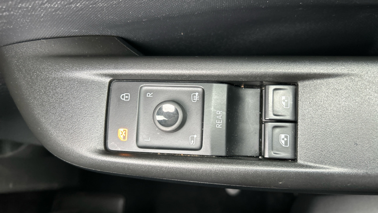 CUPRA Born 169kW e-Boost V2 58kWh 5dr Auto Electric Hatchback